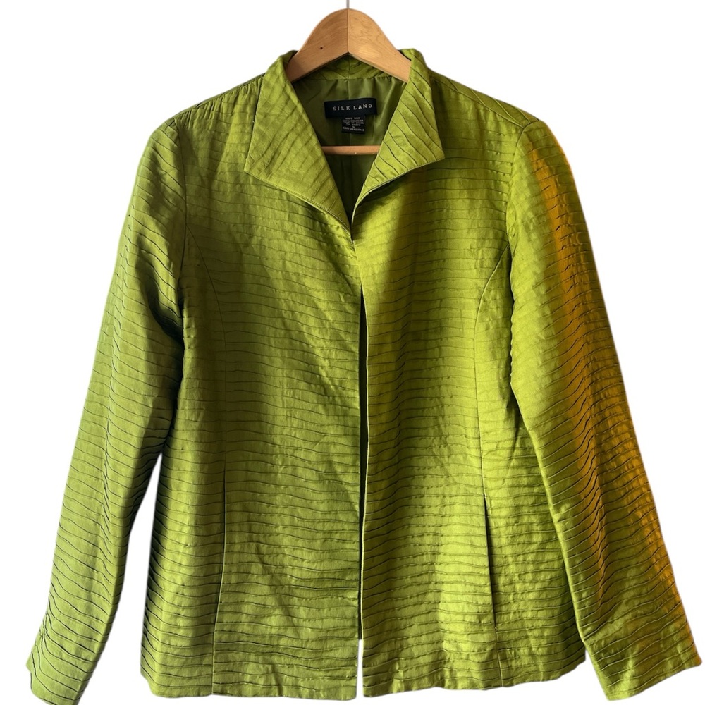 SilkLand Green Jacket